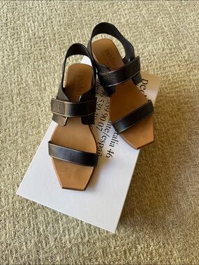 Pedro Garcia black sandals